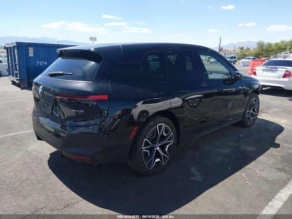2025 BMW IX XDRIVE50