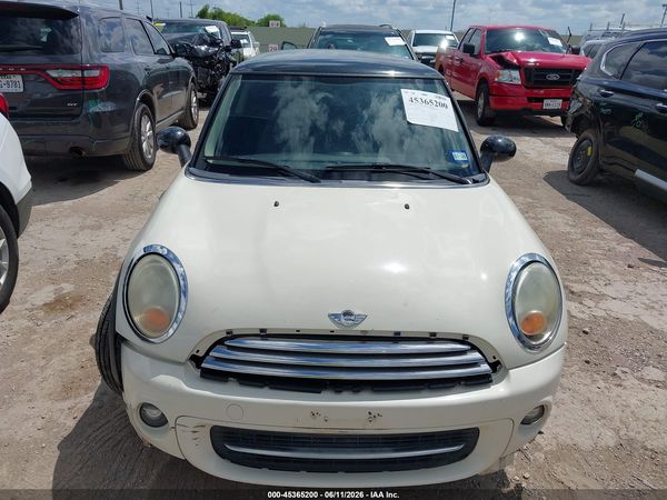 2013 MINI HARDTOP COOPER