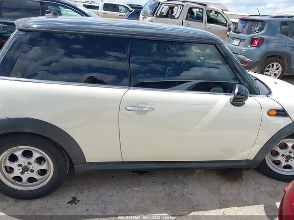 2013 MINI HARDTOP COOPER