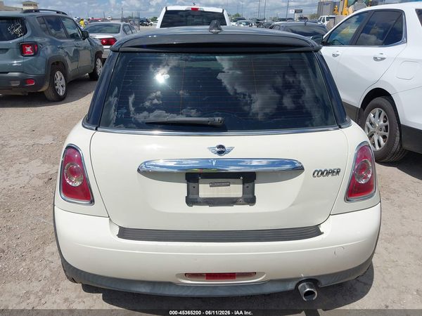 2013 MINI HARDTOP COOPER