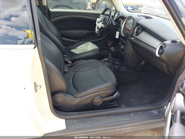 2013 MINI HARDTOP COOPER