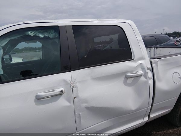 2019 RAM 1500 CLASSIC SLT  4X2 6'4 BOX