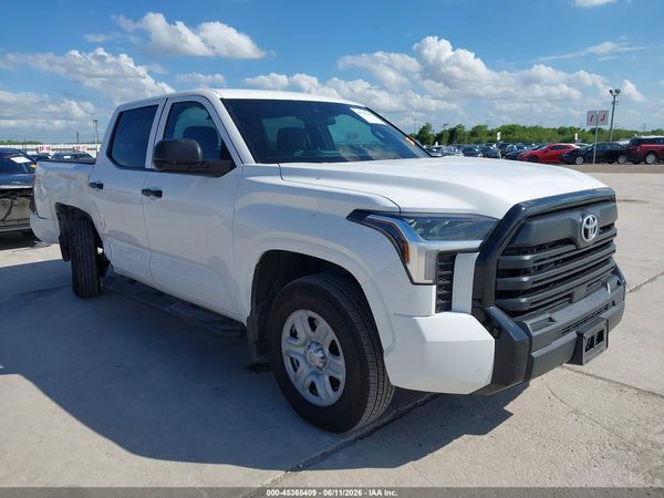 2026 TOYOTA TUNDRA SR CREWMAX 5.5' BED