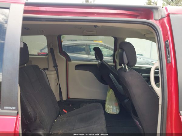 2013 DODGE GRAND CARAVAN SE — I8
