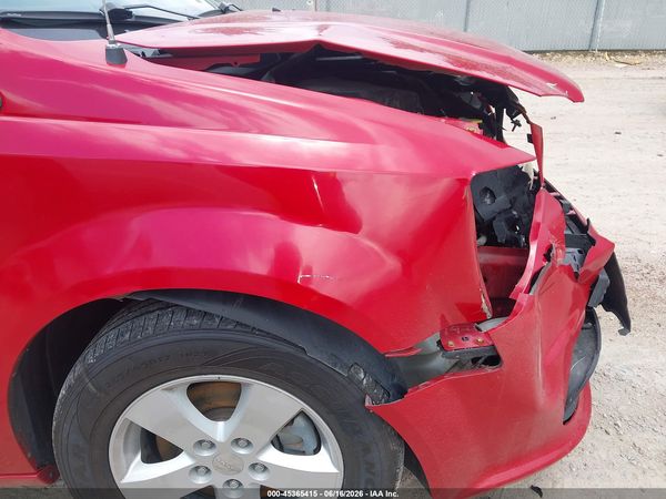 2013 DODGE GRAND CARAVAN SE — I153