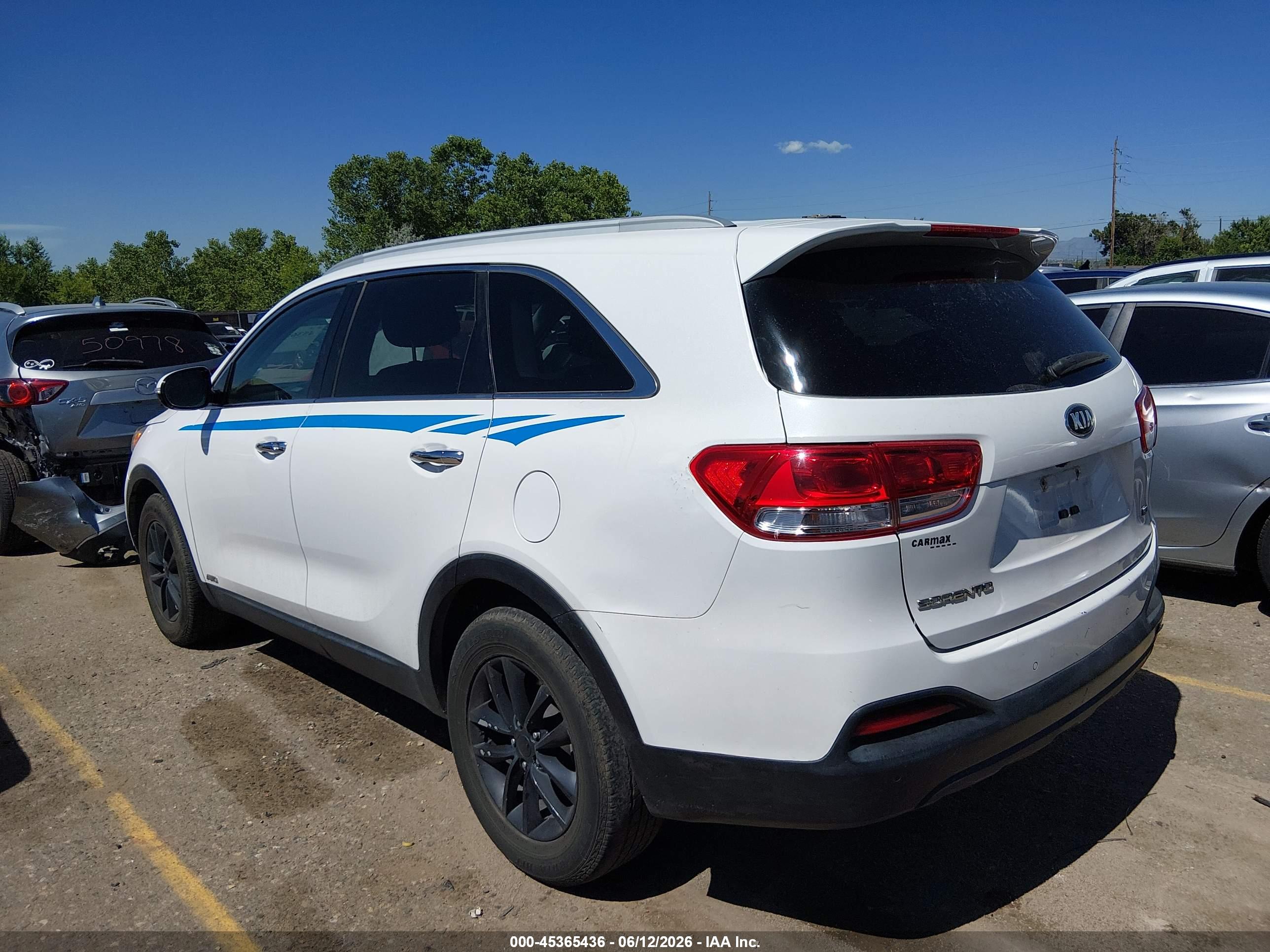 2016 KIA SORENTO 2.4L LX