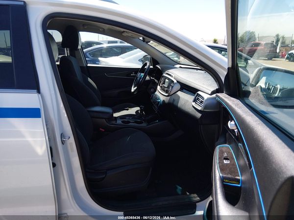 2016 KIA SORENTO 2.4L LX