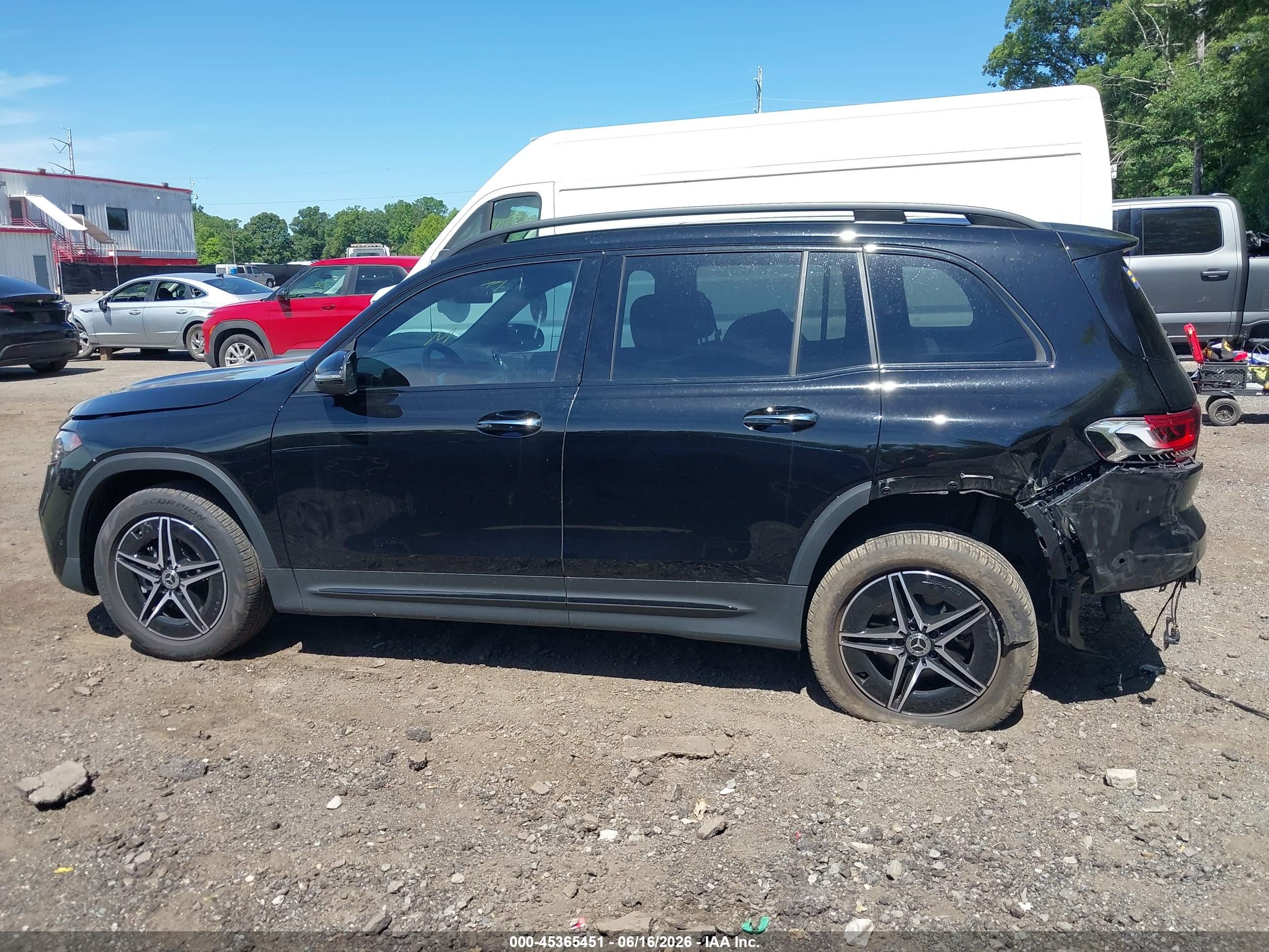 2023 MERCEDES-BENZ EQB 300 SUV 4MATIC