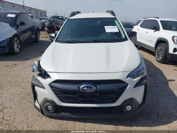 2025 SUBARU OUTBACK Base