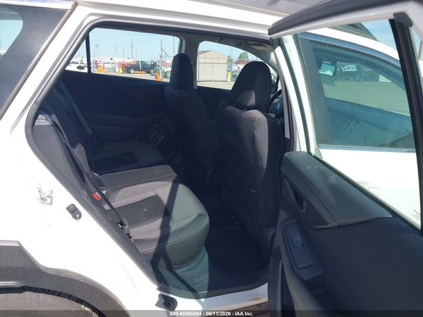 2025 SUBARU OUTBACK Base