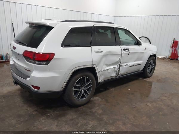 2017 JEEP GRAND CHEROKEE TRAILHAWK 4X4
