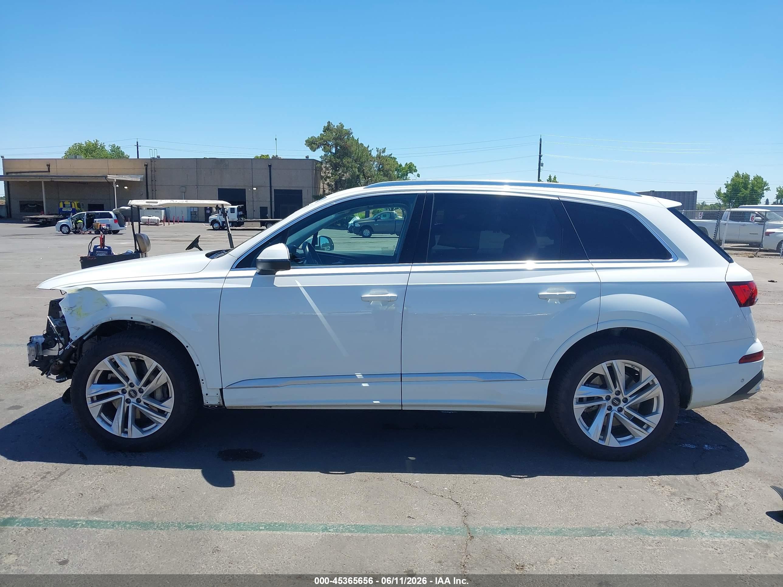 2023 AUDI Q7