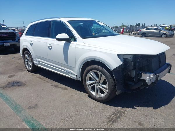 2023 AUDI Q7