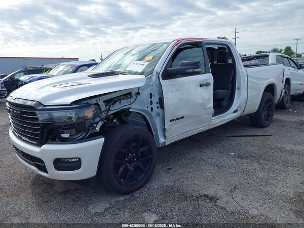 2025 RAM 1500 LARAMIE  4X4 6'4 BOX