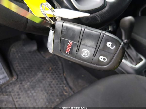 2019 JEEP RENEGADE LATITUDE FWD