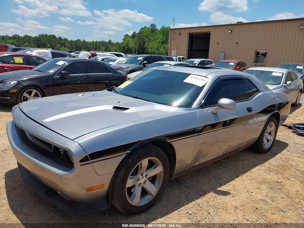 2014 DODGE CHALLENGER SXT