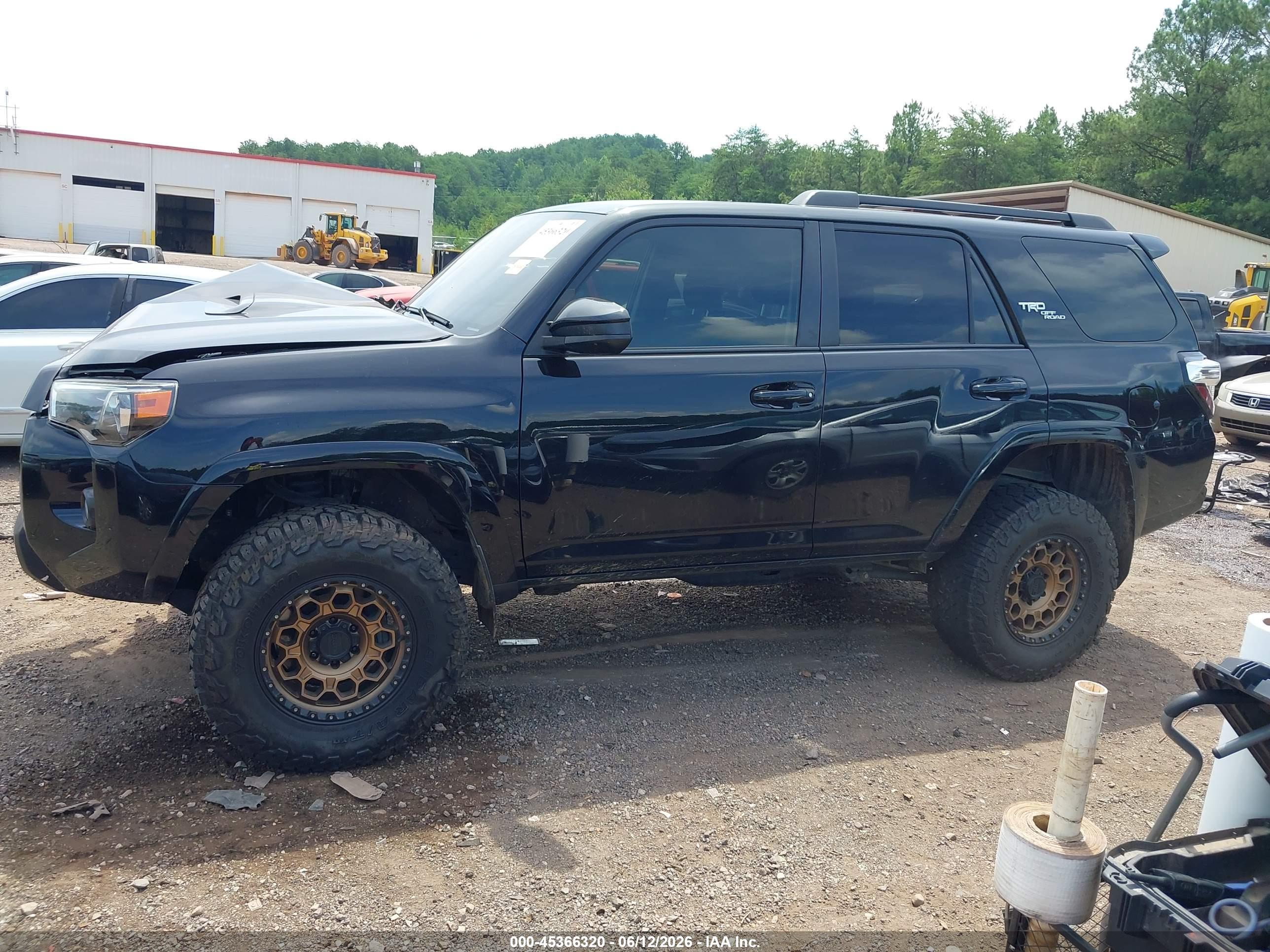 2019 TOYOTA 4RUNNER TRD OFF ROAD