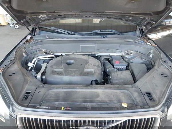 2018 VOLVO XC90 T6 MOMENTUM