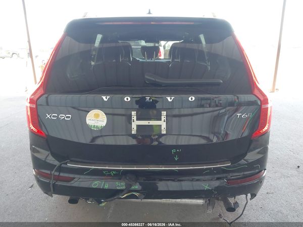 2018 VOLVO XC90 T6 MOMENTUM