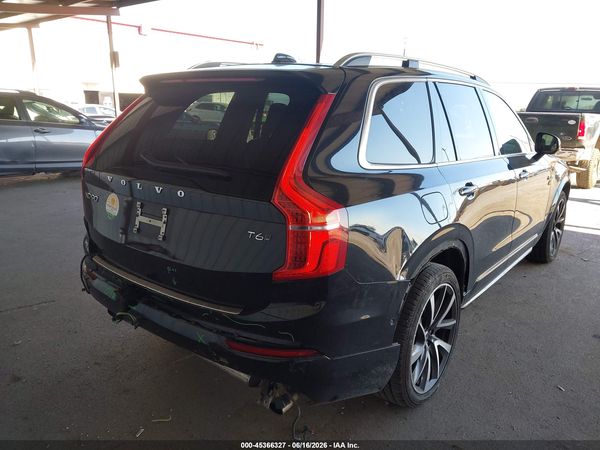 2018 VOLVO XC90 T6 MOMENTUM