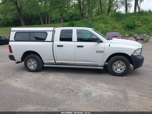 2017 RAM 1500 ST QUAD CAB 4X4
