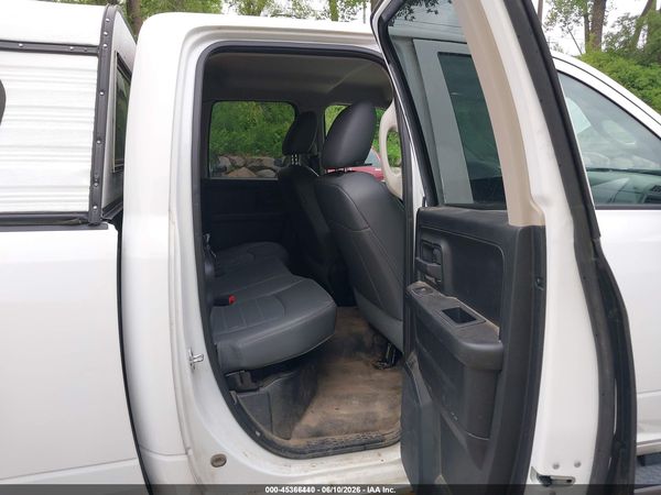 2017 RAM 1500 ST QUAD CAB 4X4