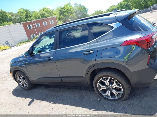 2023 KIA SELTOS EX