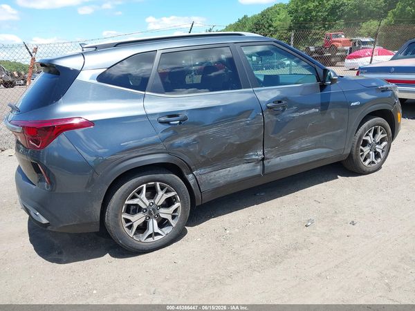 2023 KIA SELTOS EX