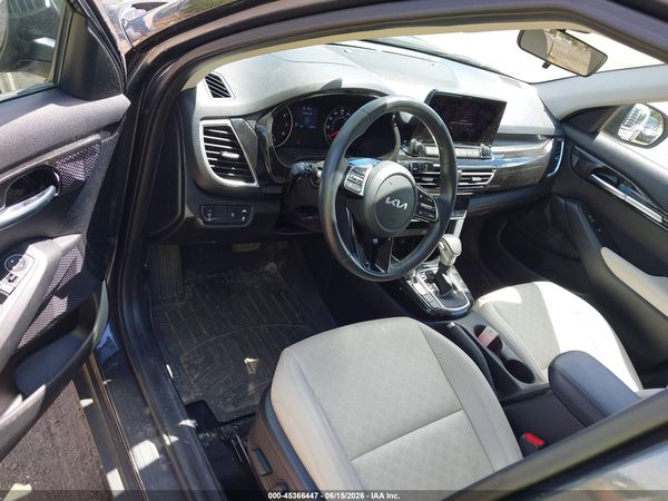 2023 KIA SELTOS EX