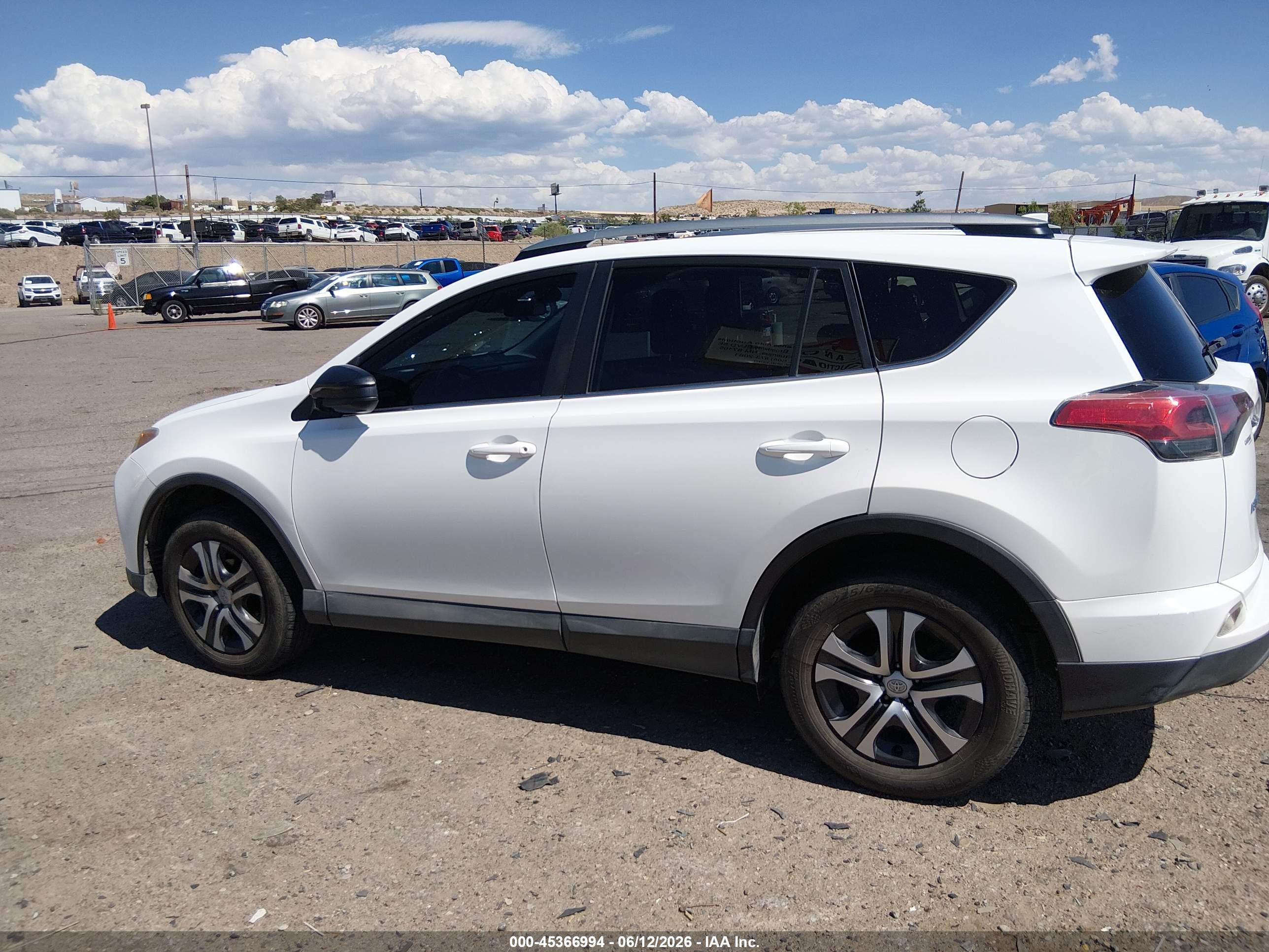 2017 TOYOTA RAV4 LE