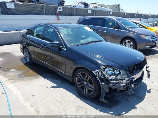 2014 MERCEDES-BENZ C 300 SPORT 4MATIC