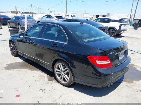 2014 MERCEDES-BENZ C 300 SPORT 4MATIC
