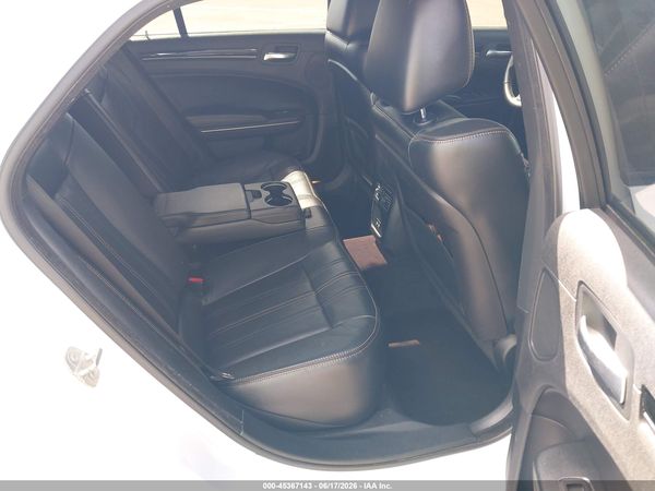 2016 CHRYSLER 300 300S ALLOY EDITION — I8