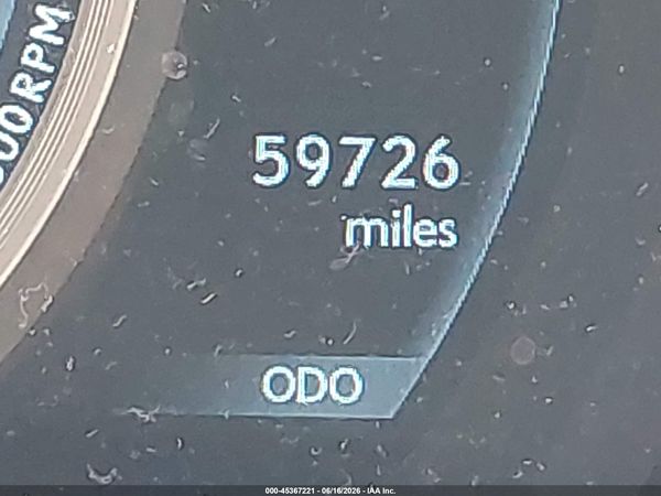 2017 LEXUS IS 200T