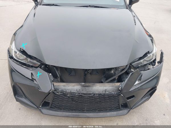 2017 LEXUS IS 200T
