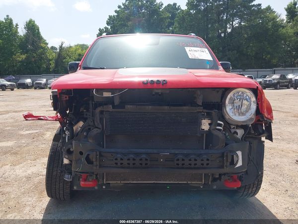 2023 JEEP RENEGADE TRAILHAWK 4X4