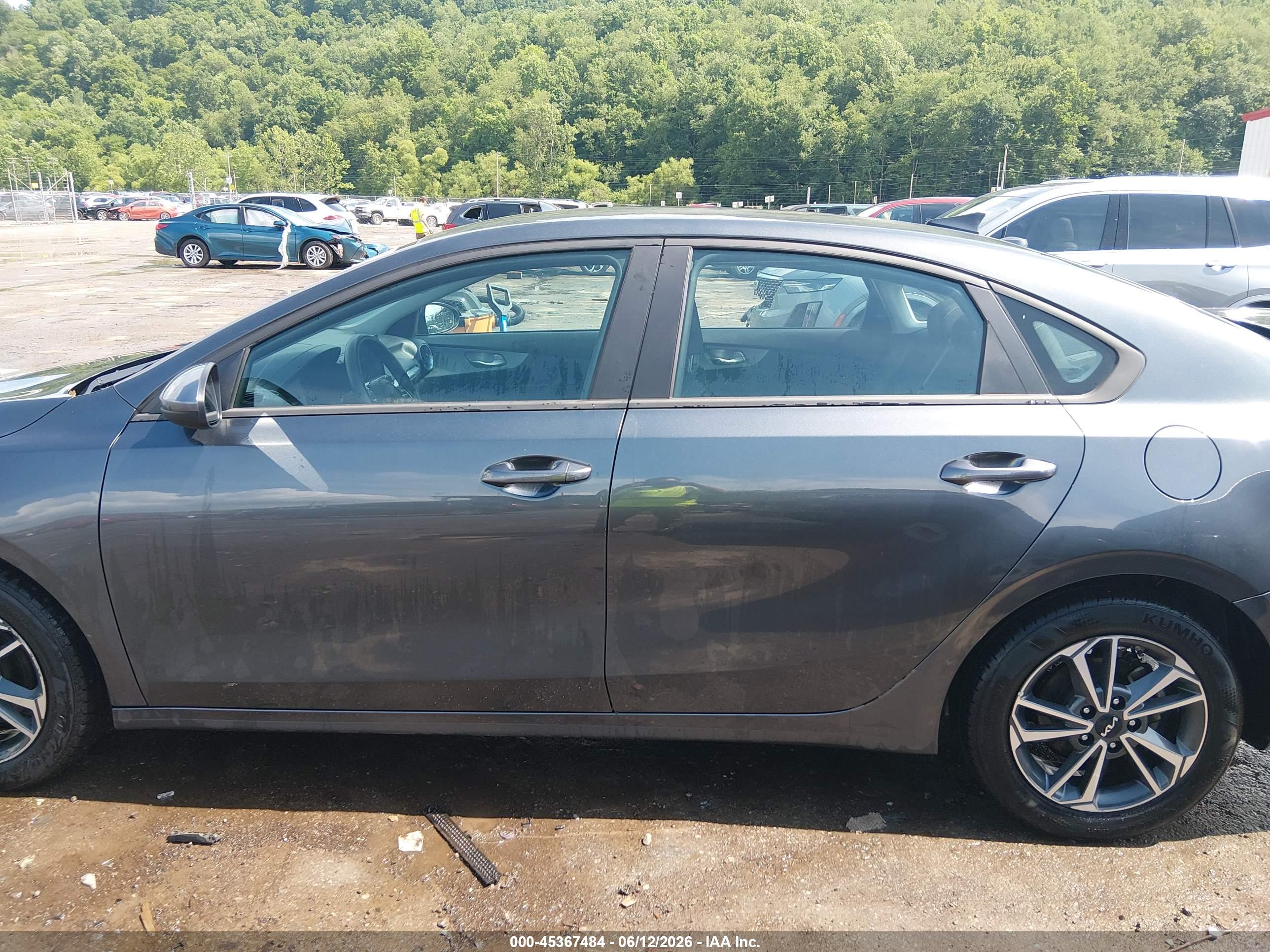 2024 KIA FORTE LXS