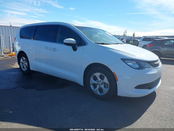 2017 CHRYSLER PACIFICA LX — I1