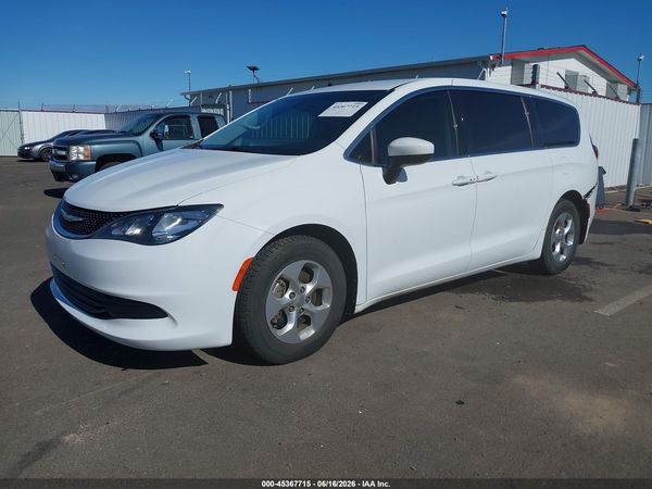 2017 CHRYSLER PACIFICA — I2