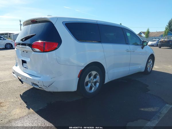 2017 CHRYSLER PACIFICA LX — I4