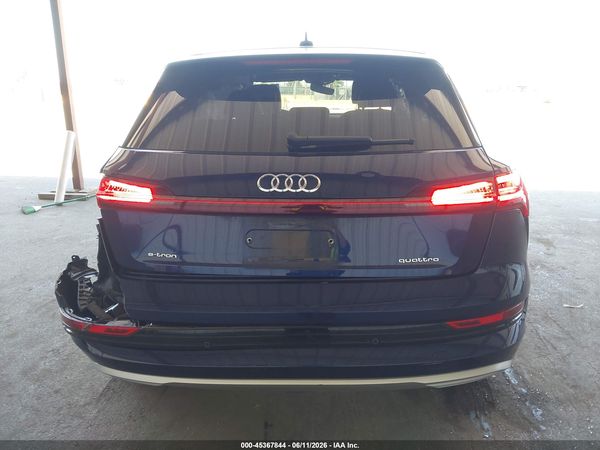 2022 AUDI E-TRON PREMIUM QUATTRO