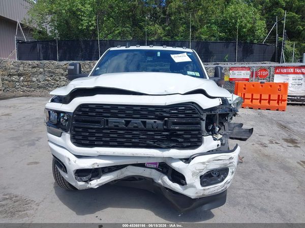 2024 RAM 3500 BIG HORN  4X4 8' BOX