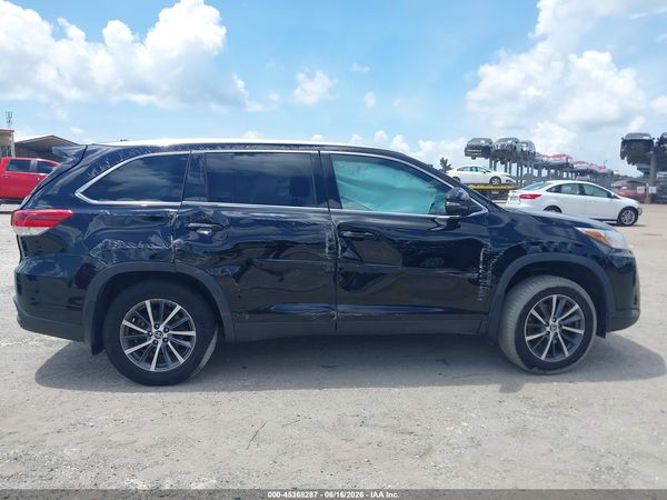2019 TOYOTA HIGHLANDER XLE
