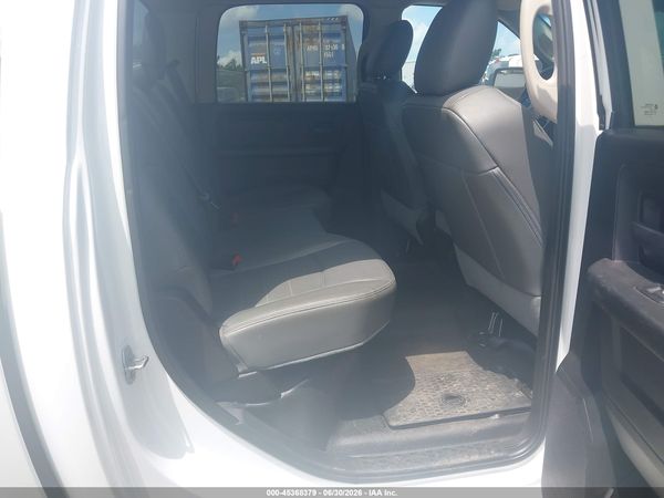 2020 RAM 1500 CLASSIC TRADESMAN  4X4 5'7 BOX