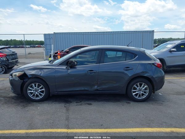 2016 MAZDA MAZDA3 I SPORT