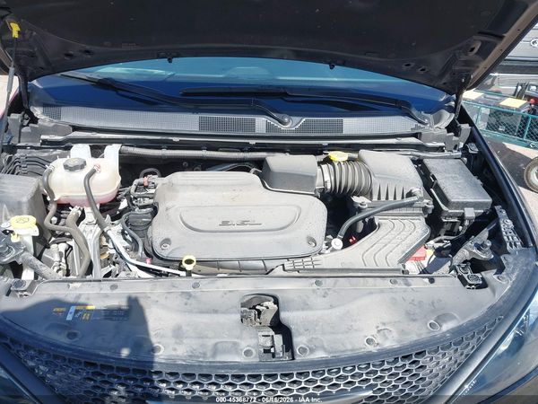 2024 CHRYSLER VOYAGER LX