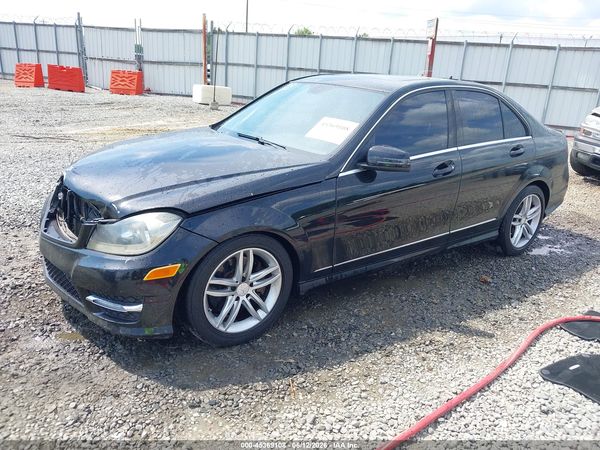 2013 MERCEDES-BENZ C 300 SPORT 4MATIC