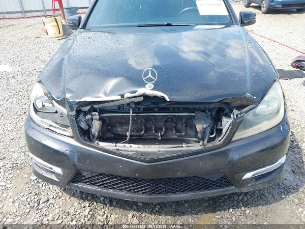 2013 MERCEDES-BENZ C 300 SPORT 4MATIC