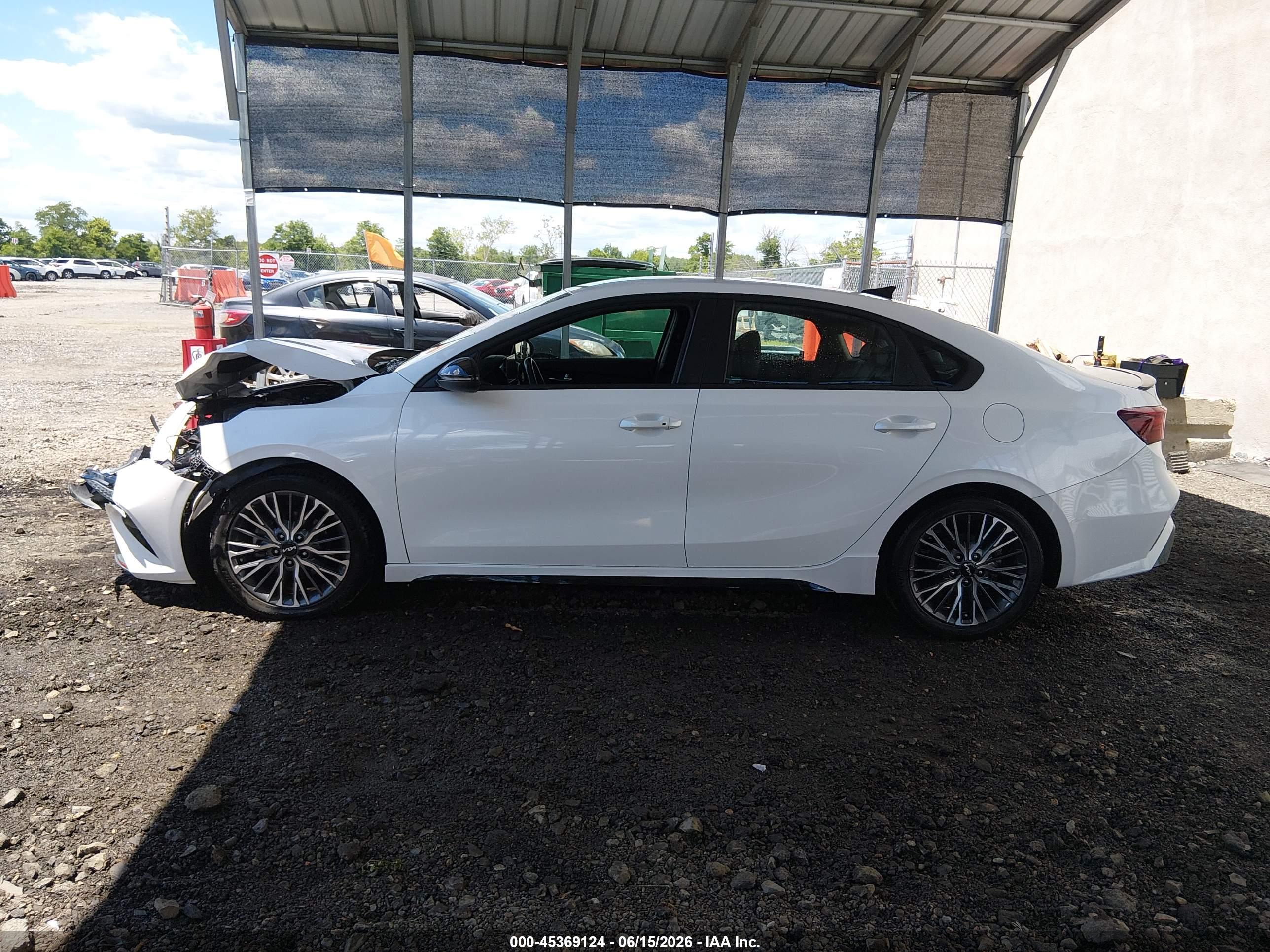2022 KIA FORTE GT-LINE