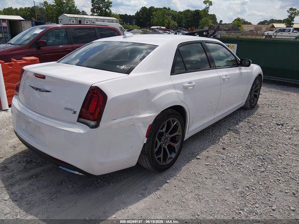 2015 CHRYSLER 300 — I4